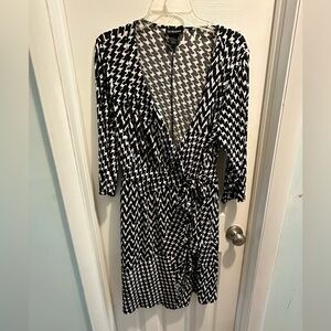 Women’s wrap dress